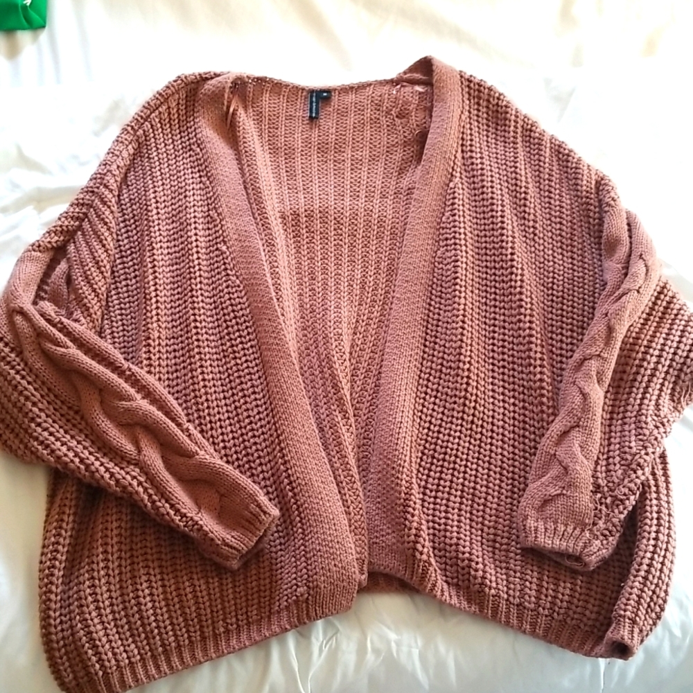 Oversized brown cardigan. Size Medium.